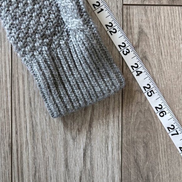 Hollister Cable Knit Gray Crewneck Sweater Womens XS Normcore Grandpa Preppy - Picture 9 of 16